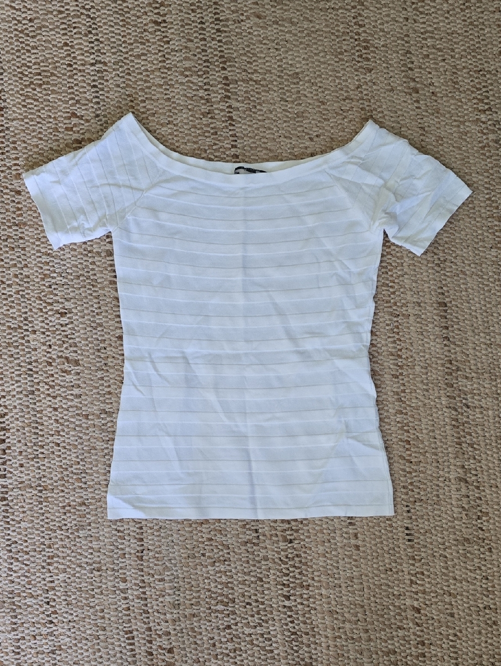 Women’s White Off-Shoulder Short Sleeve Top